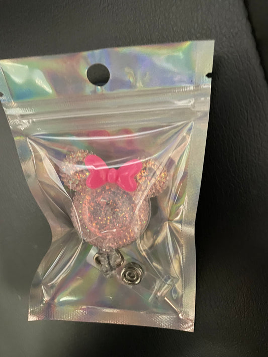 Mouse badge reel